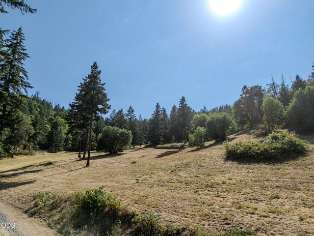 3591 S Stage Road Lot 12, Medford, OR 97501