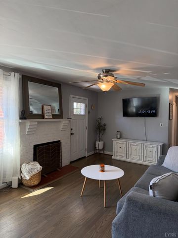 1204 Moseley Drive, Lynchburg, VA 24502