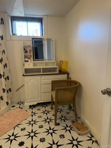 1204 Moseley Drive, Lynchburg, VA 24502