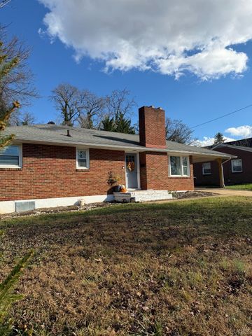 1204 Moseley Drive, Lynchburg, VA 24502