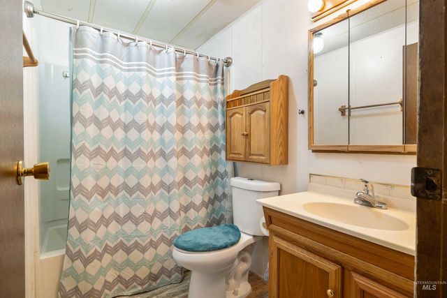 236 N 200 W, Jerome, ID 83338