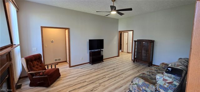 118 Gleneagle Drive, Elyria, OH 44035