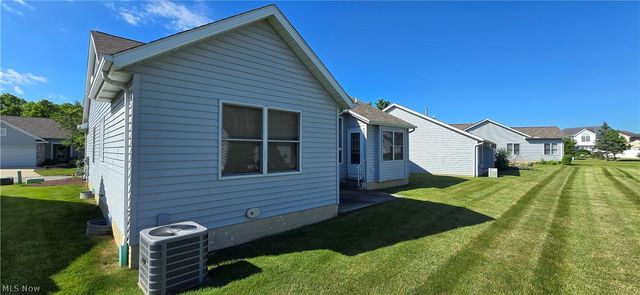 118 Gleneagle Drive, Elyria, OH 44035