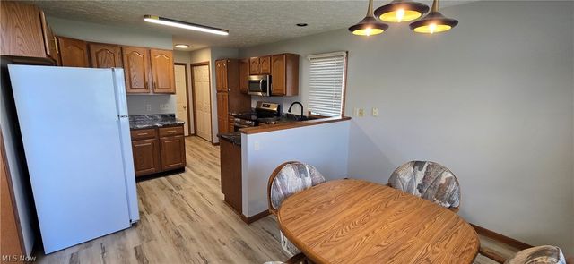 118 Gleneagle Drive, Elyria, OH 44035