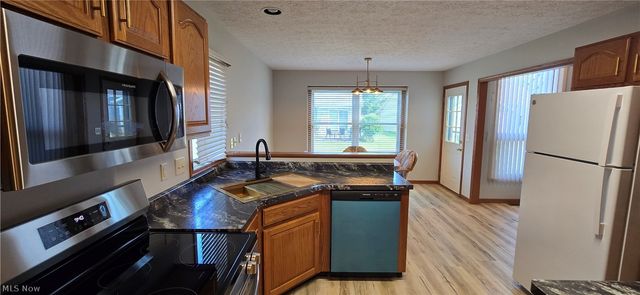 118 Gleneagle Drive, Elyria, OH 44035