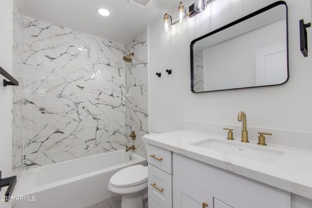 7810 E VIA CAMELLO -- 72, Scottsdale, AZ 85258