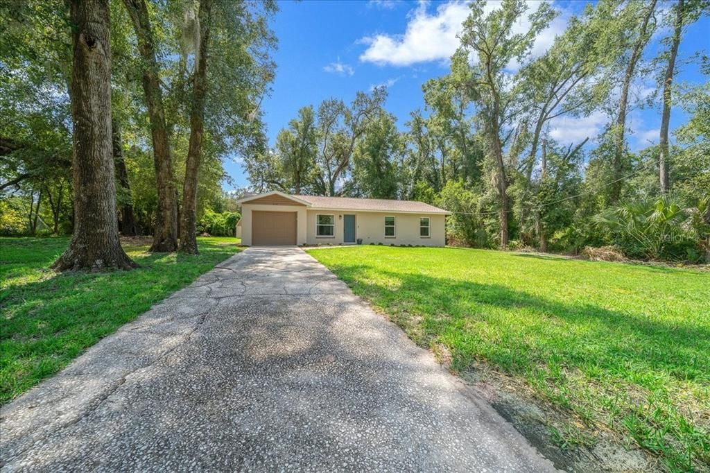 606 WILSON STREET, Wildwood, FL 34785