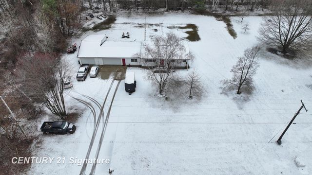 1620 S Fordney Road, Richland Twp, MI 48626