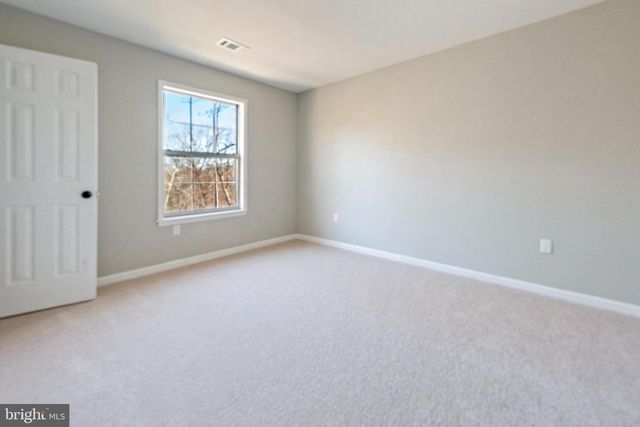 15689 PIKE TRL, Dumfries, VA 22025