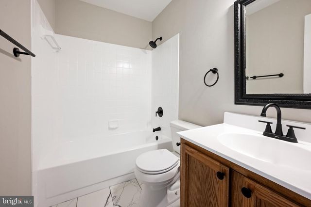 15689 PIKE TRL, Dumfries, VA 22025