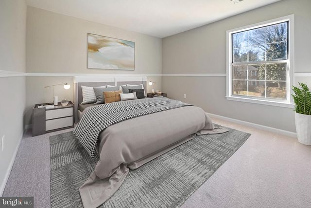 15689 PIKE TRL, Dumfries, VA 22025