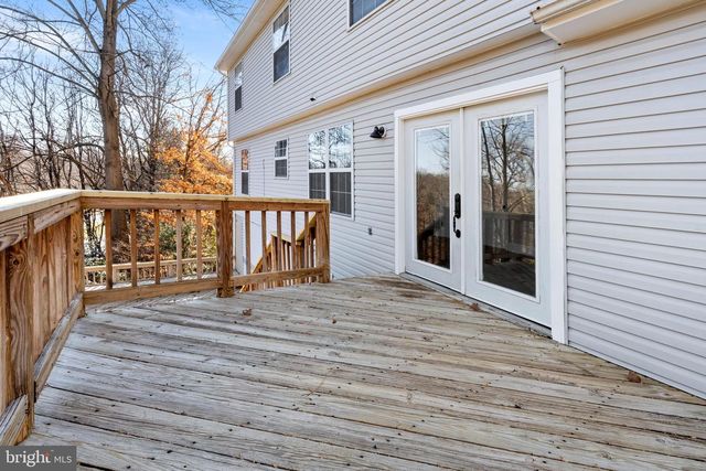 15689 PIKE TRL, Dumfries, VA 22025