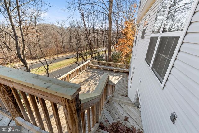 15689 PIKE TRL, Dumfries, VA 22025