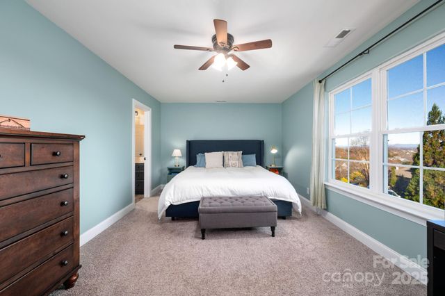 21 Moss Pink Place, Asheville, NC 28806