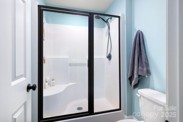 21 Moss Pink Place, Asheville, NC 28806