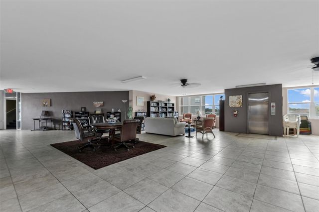 3100 HARBOR BOULEVARD 203, Port Charlotte, FL 33952