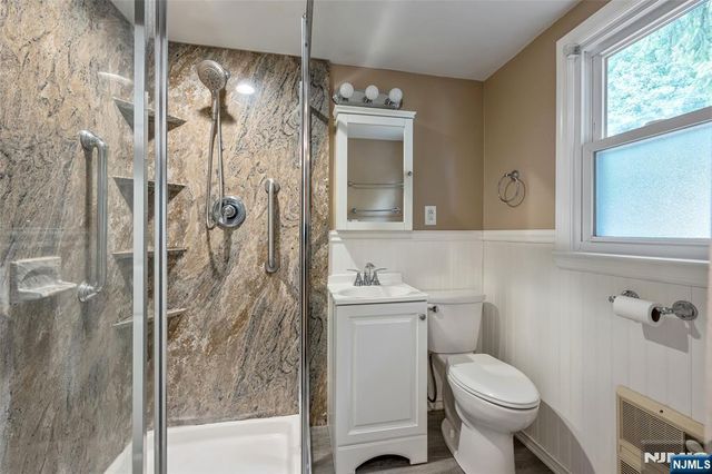 35 Park Avenue, Dumont, NJ 07628