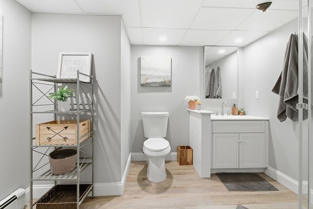 38 White Oak Trl, Barnstable, MA 02632