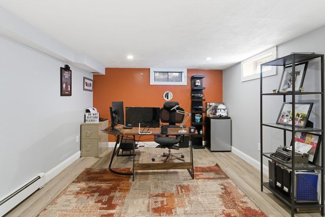 38 White Oak Trl, Barnstable, MA 02632