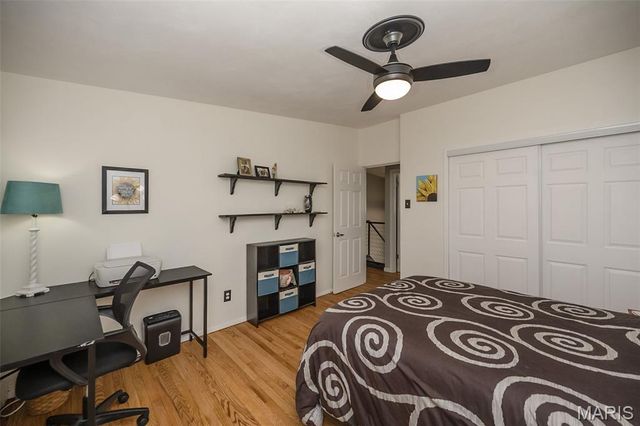 702 Culloden Road, St Louis, MO 63122