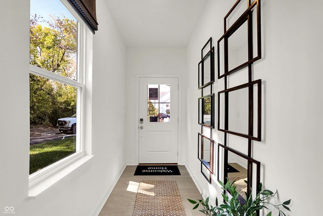 7471 Marin Parkway, Cumberland, IN 46229