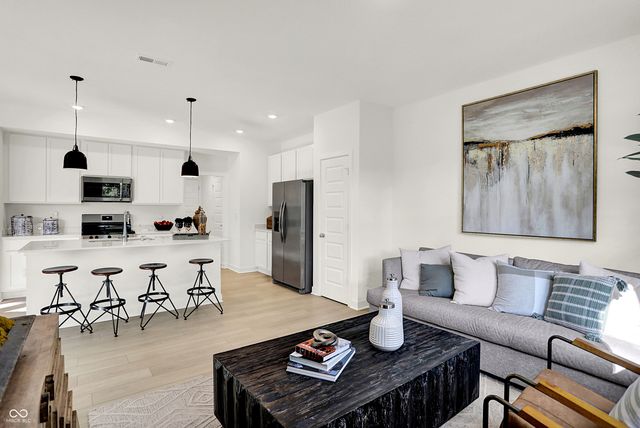 7471 Marin Parkway, Cumberland, IN 46229