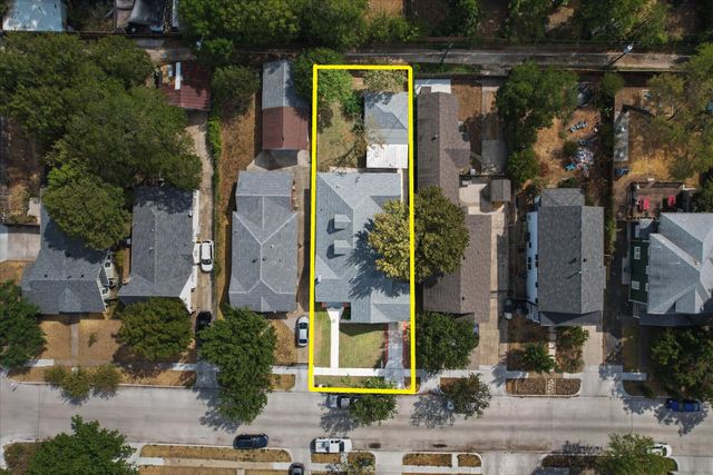 316 S Montreal Avenue, Dallas, TX 75208