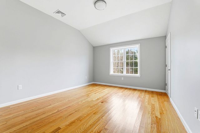 138 Elm Street 35, Kingston, MA 02364