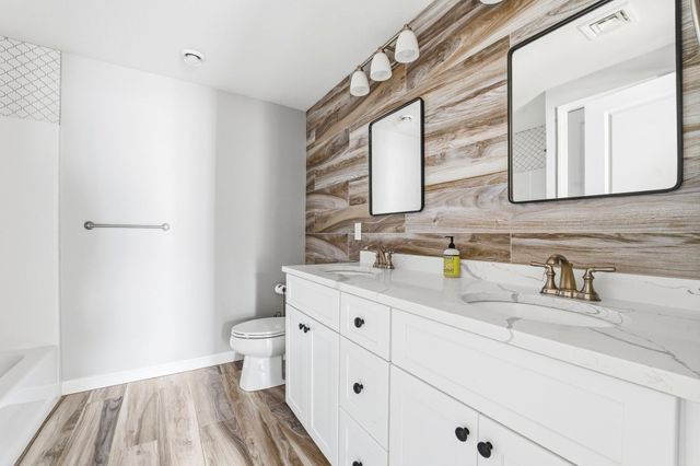 138 Elm Street 35, Kingston, MA 02364