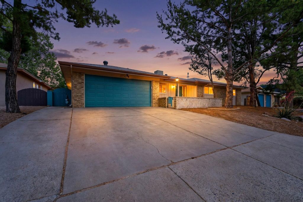 Image 1 of property listing at 4900 Northridge Place NE, Albuquerque, NM 87111