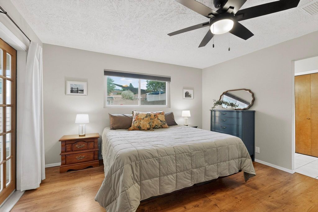 Image 20 of property listing at 4900 Northridge Place NE, Albuquerque, NM 87111