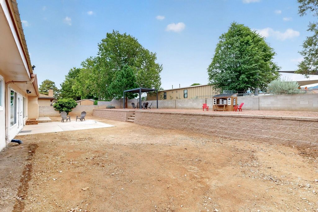 Image 47 of property listing at 4900 Northridge Place NE, Albuquerque, NM 87111