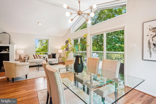 9803 HILL ST, Kensington, MD 20895