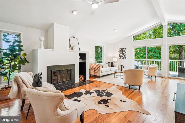 9803 HILL ST, Kensington, MD 20895