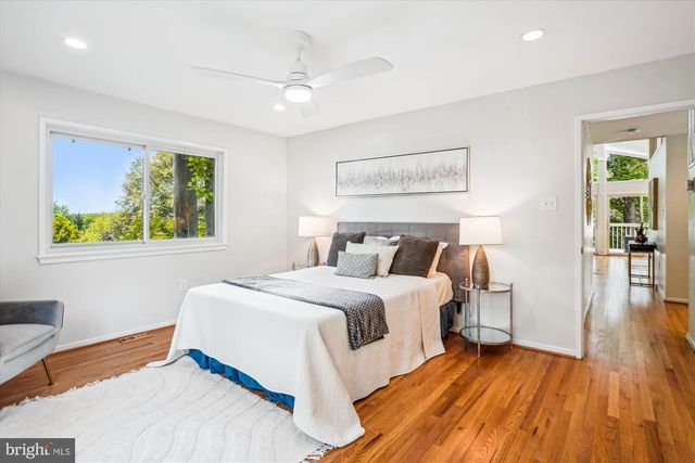 9803 HILL ST, Kensington, MD 20895