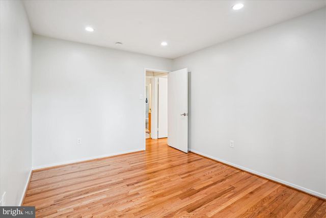 9803 HILL ST, Kensington, MD 20895