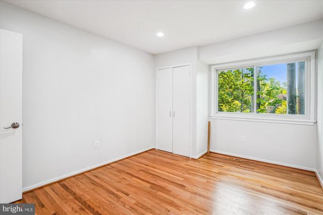 9803 HILL ST, Kensington, MD 20895