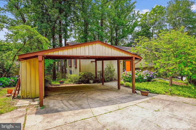 9803 HILL ST, Kensington, MD 20895