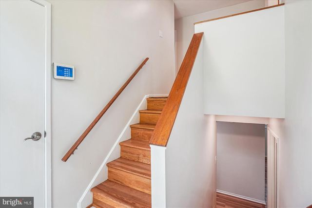 9803 HILL ST, Kensington, MD 20895