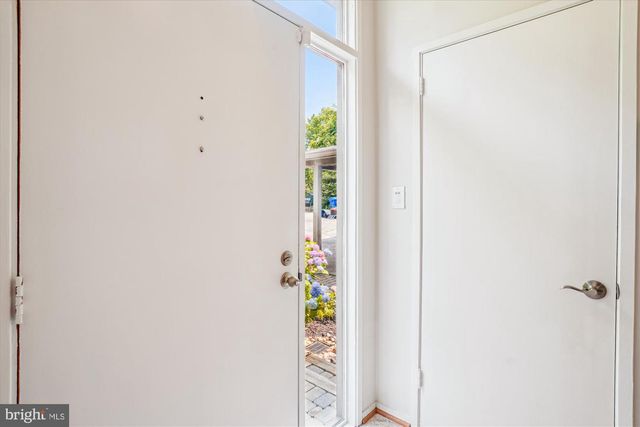 9803 HILL ST, Kensington, MD 20895