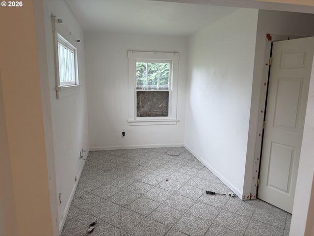 3945 Sw 185TH Ave, Beaverton, OR 97078