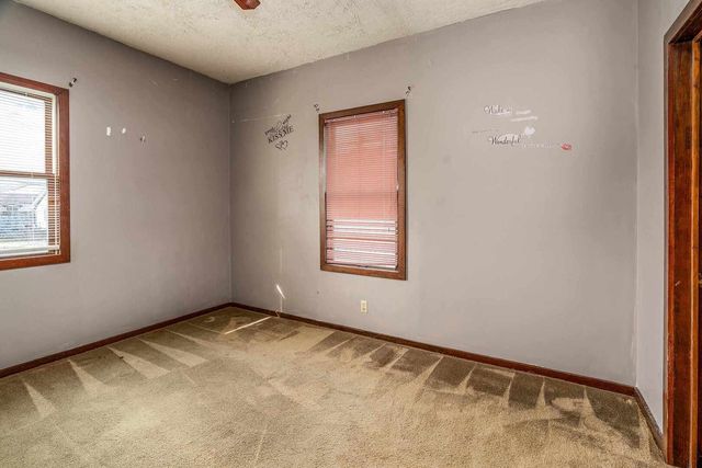 1103 N Monroe Street, Marion, IL 62959