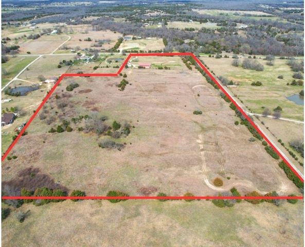 2035 FM-1566, Celeste, TX 75423
