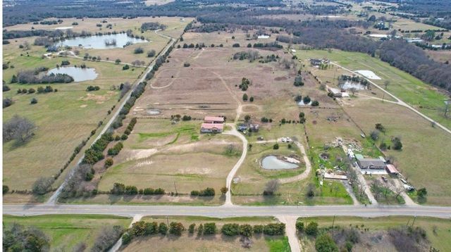 2035 FM-1566, Celeste, TX 75423