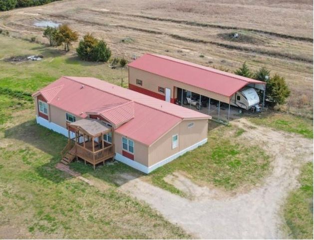 2035 FM-1566, Celeste, TX 75423