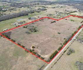 2035 FM-1566, Celeste, TX 75423