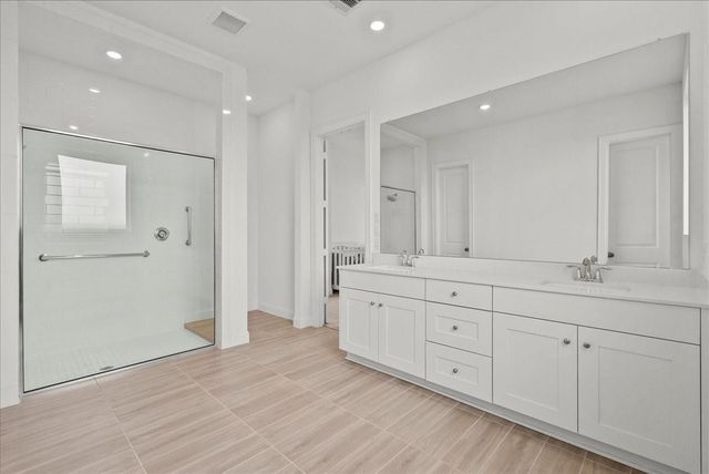 4911 Dickens Landing Drive, League City, TX 77573