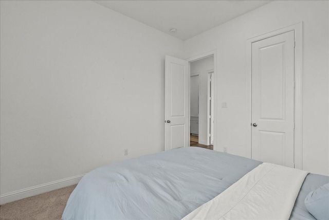 4911 Dickens Landing Drive, League City, TX 77573