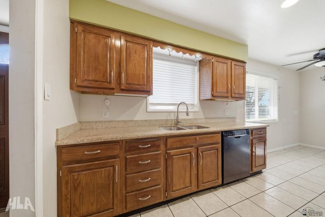 332 E 30 St, Yuma, AZ 85364