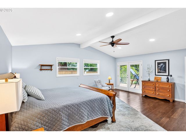 6825 Sw ROLLINGWOOD Dr, Beaverton, OR 97008